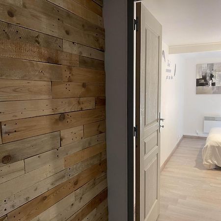 Les Gites De Montherme La Maison Authentique Du Centre Historique Eksteriør billede